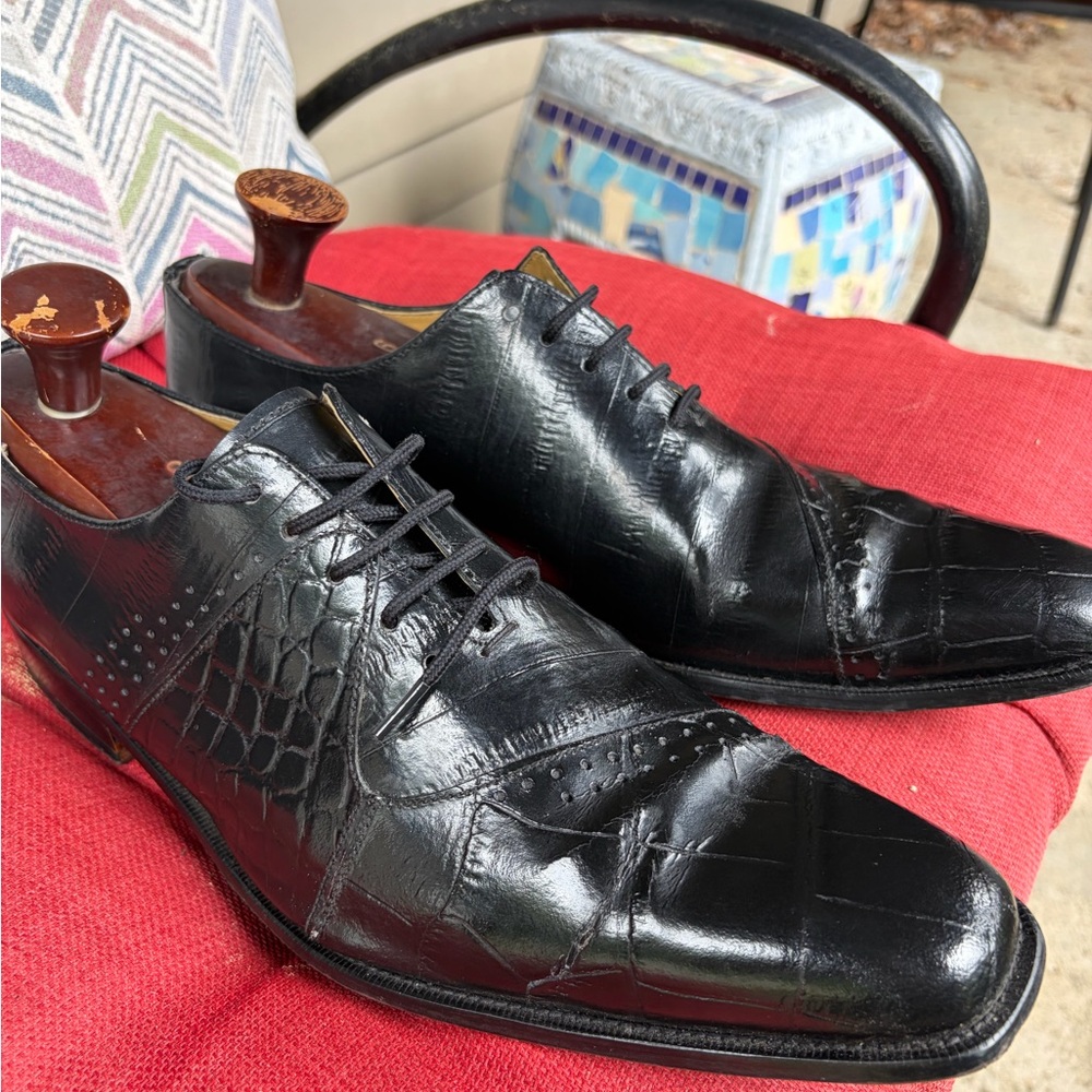 Giorgio Brutini Black Croc-Embossed Leather Oxfords